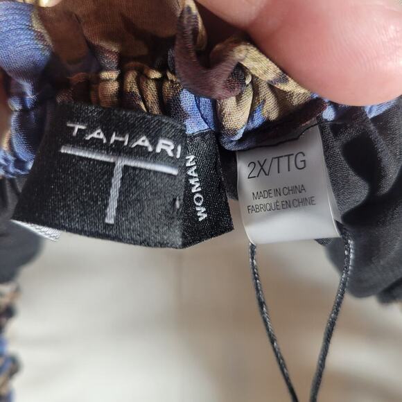 NWT TAHARI Woman Black Boho Floral Semi-Sheer Lined Ruffle Blouse Size 2X - Picture 4 of 10